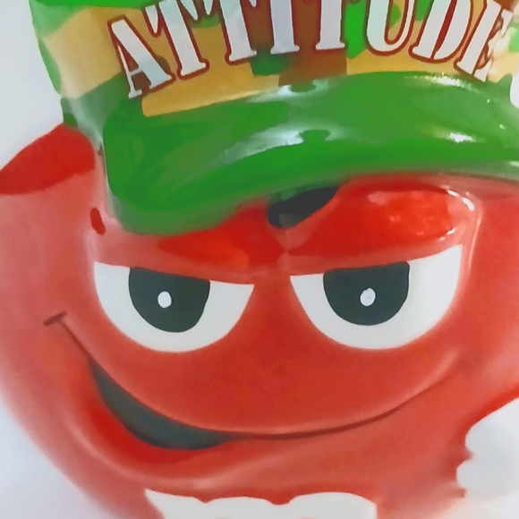 M&Ms GALERIE RED "MAJOR ATTITUDE" CERAMIC LARGE COLLECTIBLE MUG  2007 - Picture 2 of 3